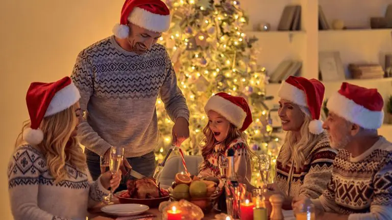 christmas family dinner table