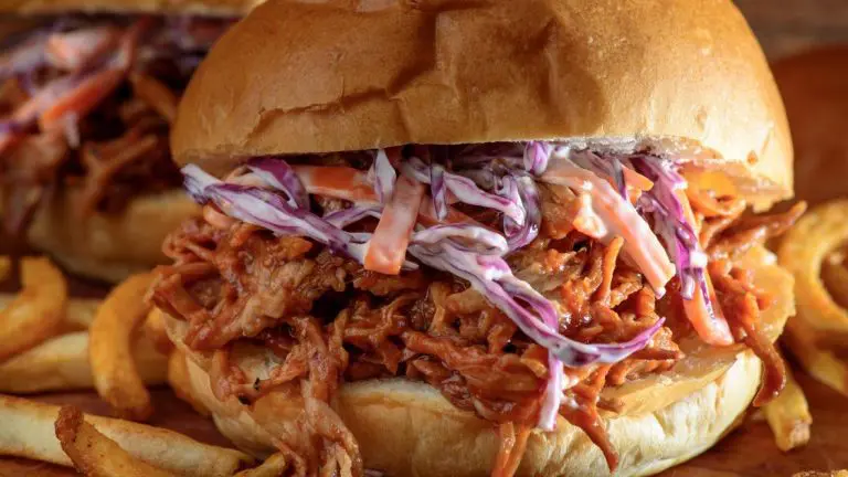 Pulled Pork In A Bread Bun