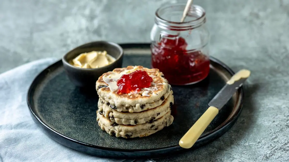 Air Fryer Welsh Cakes With Jam And Cream
