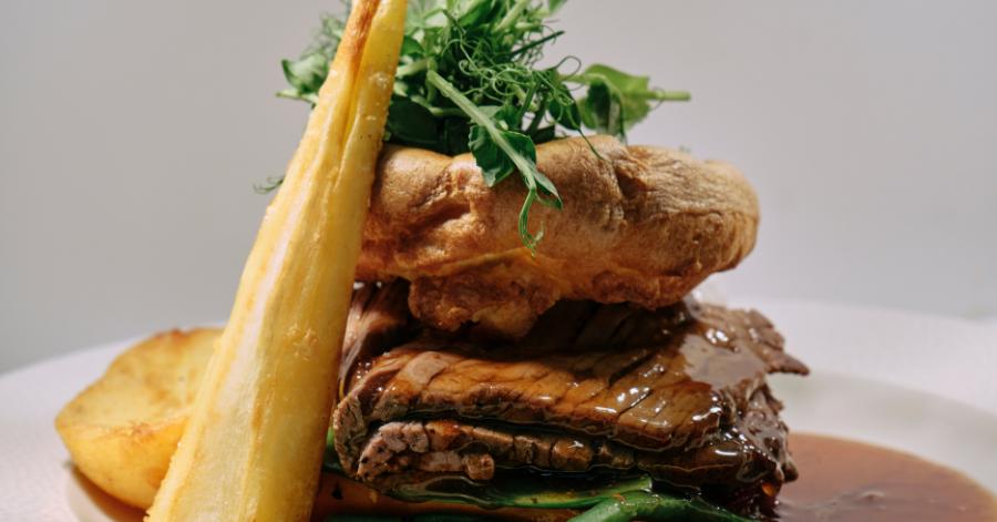 air fryer yorkshire pudding served with roast beef